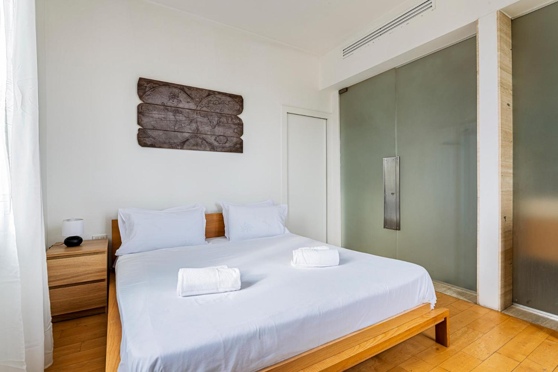 One Bedroom Apartment In Brera Milano Ngoại thất bức ảnh
